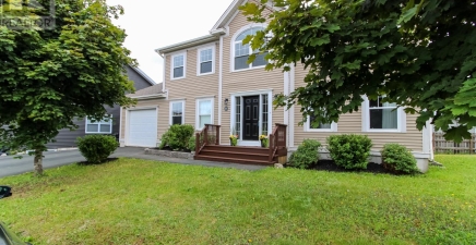 21 OAKLEY Place, St. John`s, NL A1A0E2